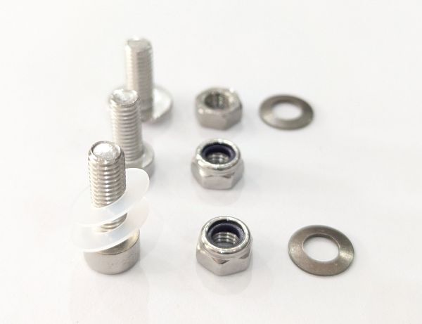 Smart Lever Fixing kit including spacer washers for thicker rims and cone resistance washers